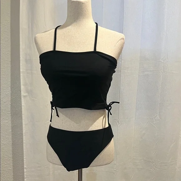 Tahari 3 Piece Black Bikini with Matching Sarong. size L. NWT. - Picture 2 of 13